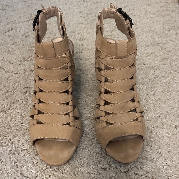 Stylish Tan Women's Sandals - Picture 1 of 7
